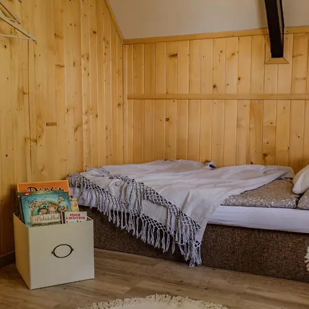 Mineral Lodge