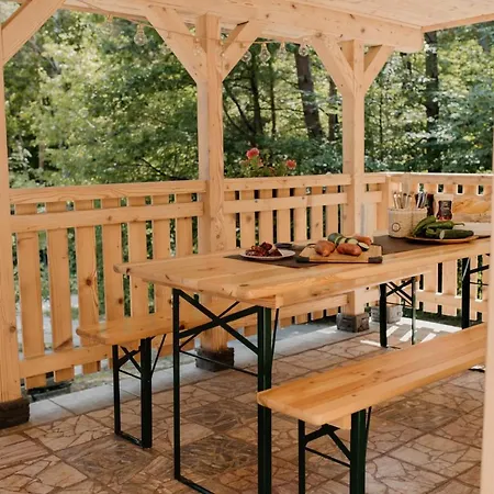 Mineral Lodge