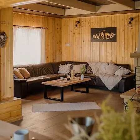 Mineral Lodge *